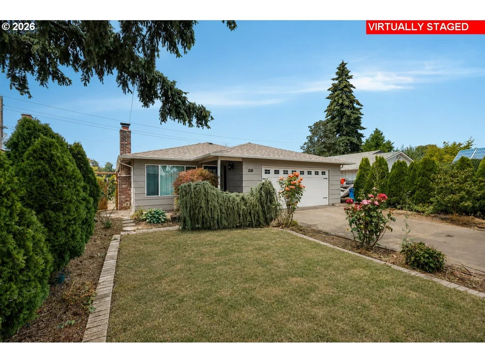 Unit for sale at 1218 JOHNSON ST, OregonCity, OR 97045