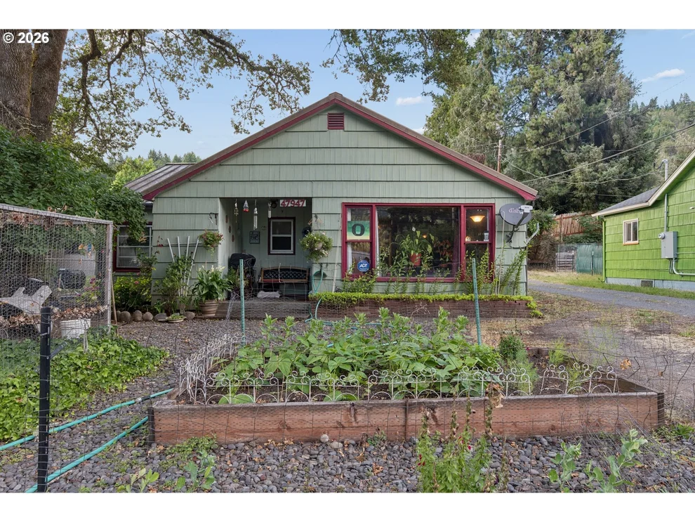 Unit for sale at 47947 W COMMERCIAL ST, Oakridge, OR 97463