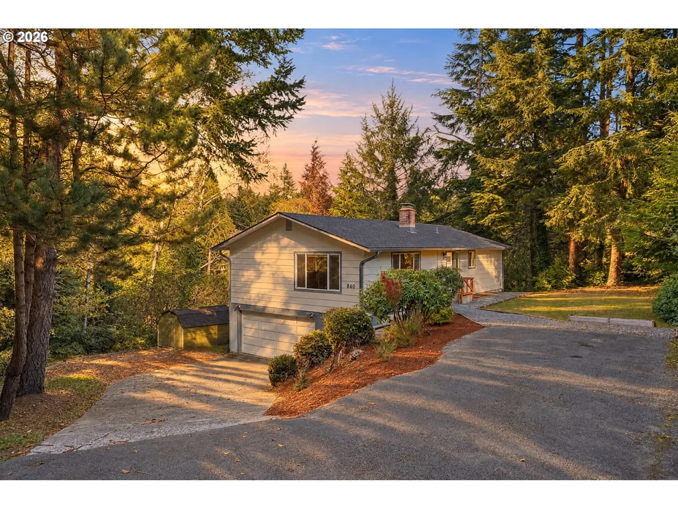 Unit for sale at 840 OCEAN BLVD SE, CoosBay, OR 97420