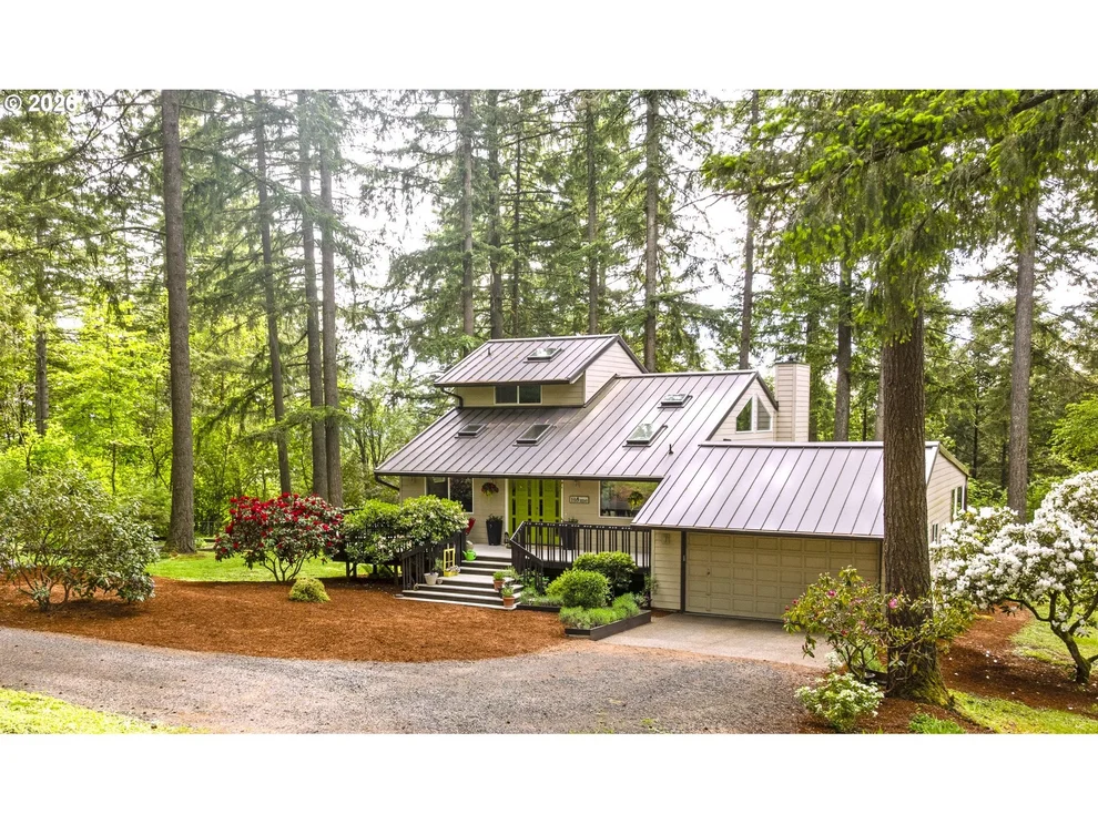 Unit for sale at 32575 NE POISON OAK LN, Newberg, OR 97132
