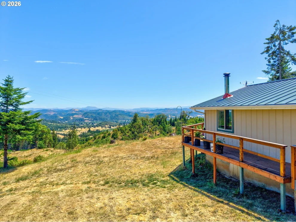 Unit for sale at 2260 HEYDON RD, Roseburg, OR 97471