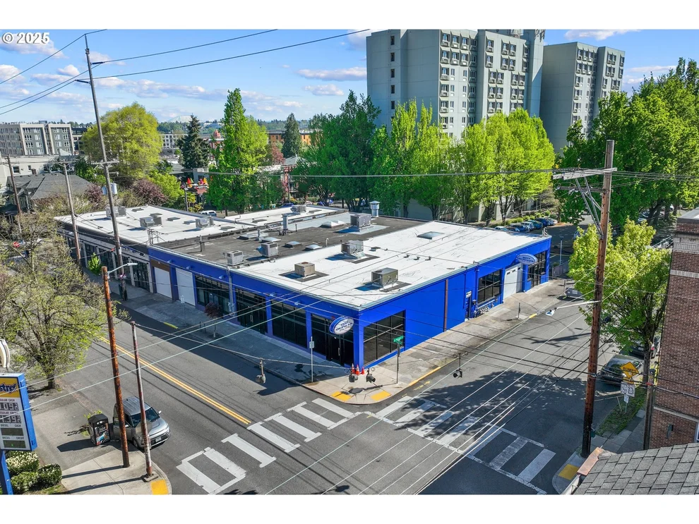 Unit for sale at 1100 NW 21ST AVE, Portland, OR 97209