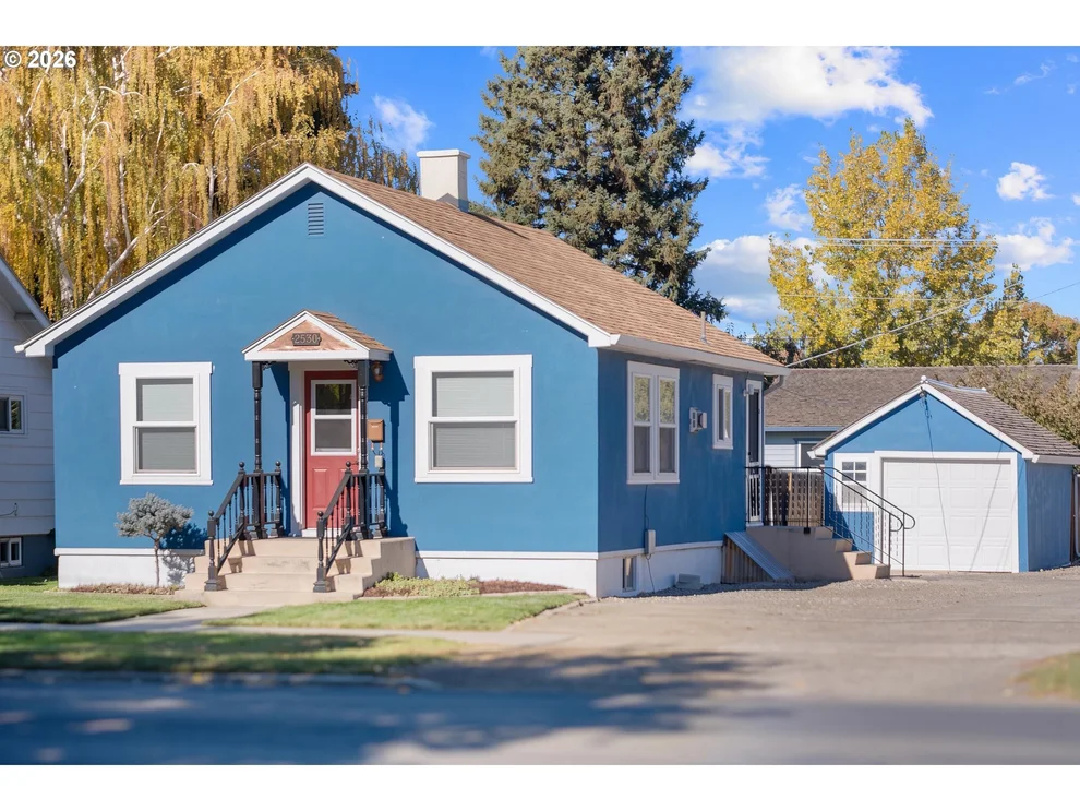Unit for sale at 2530 CAMPBELL ST, BakerCity, OR 97814