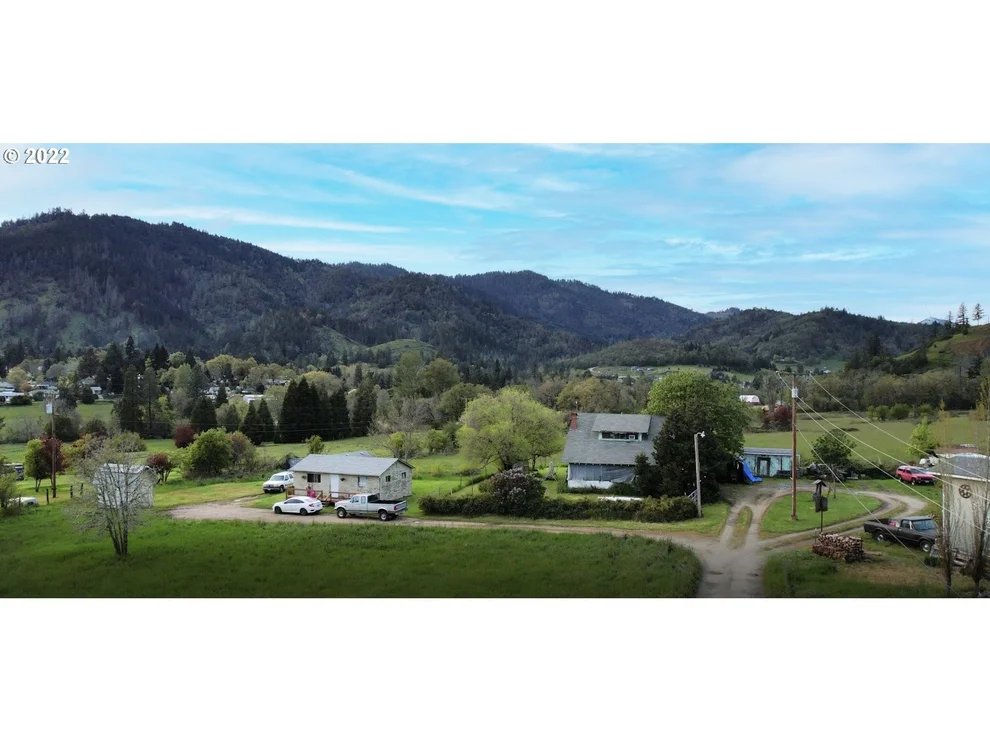 Unit for sale at 1171 NE DIVISION ST, MyrtleCreek, OR 97457