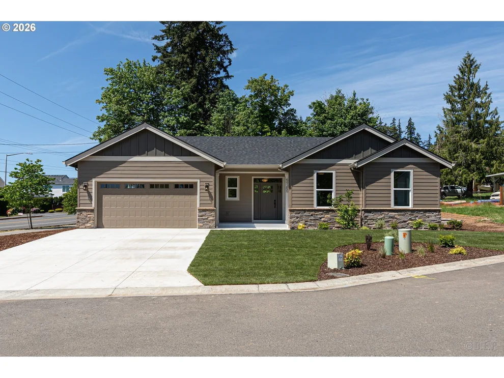 Unit for sale at 59255 LUCY LN, StHelens, OR 97051