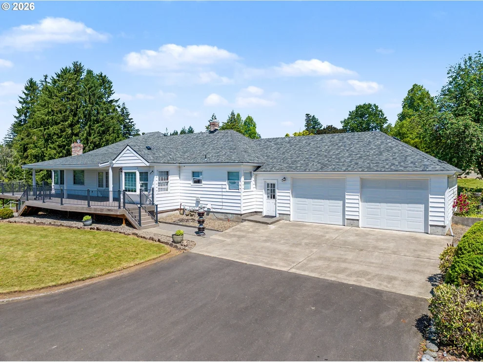 Unit for sale at 31216 SE DIVISION DR, Troutdale, OR 97060
