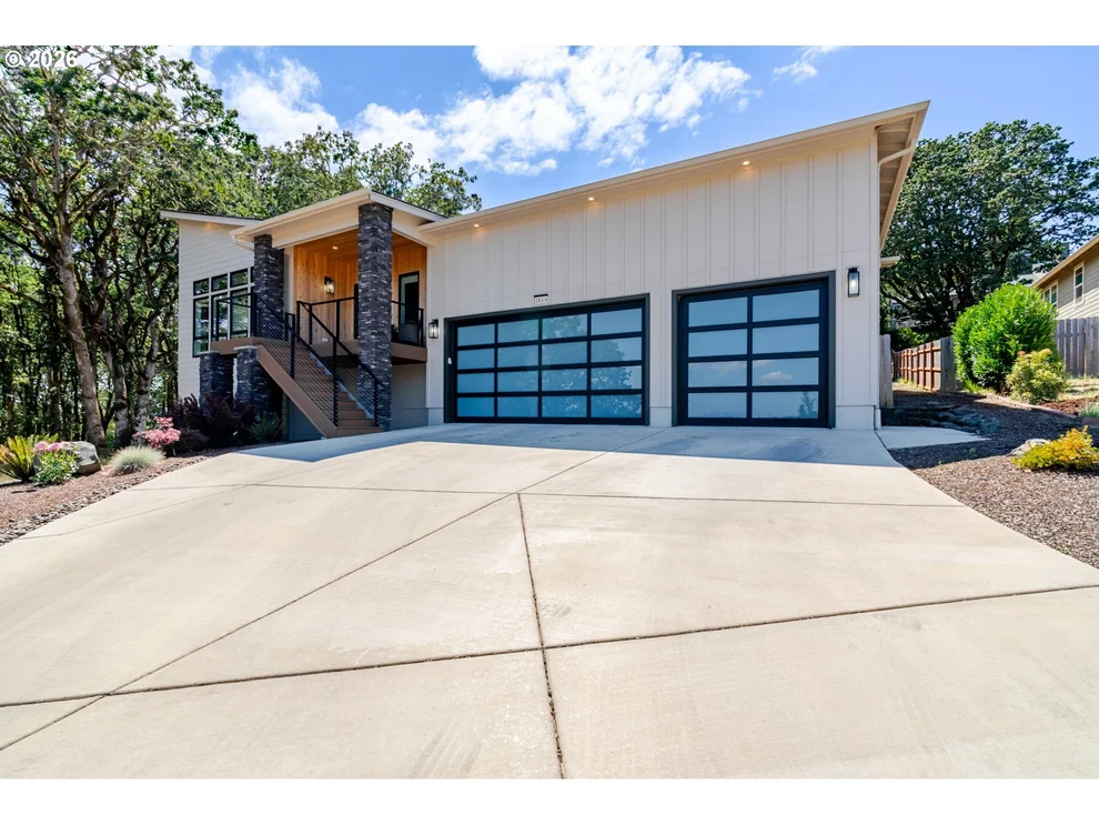 Unit for sale at 2818 SW WOLVERINE DR, Corvallis, OR 97333