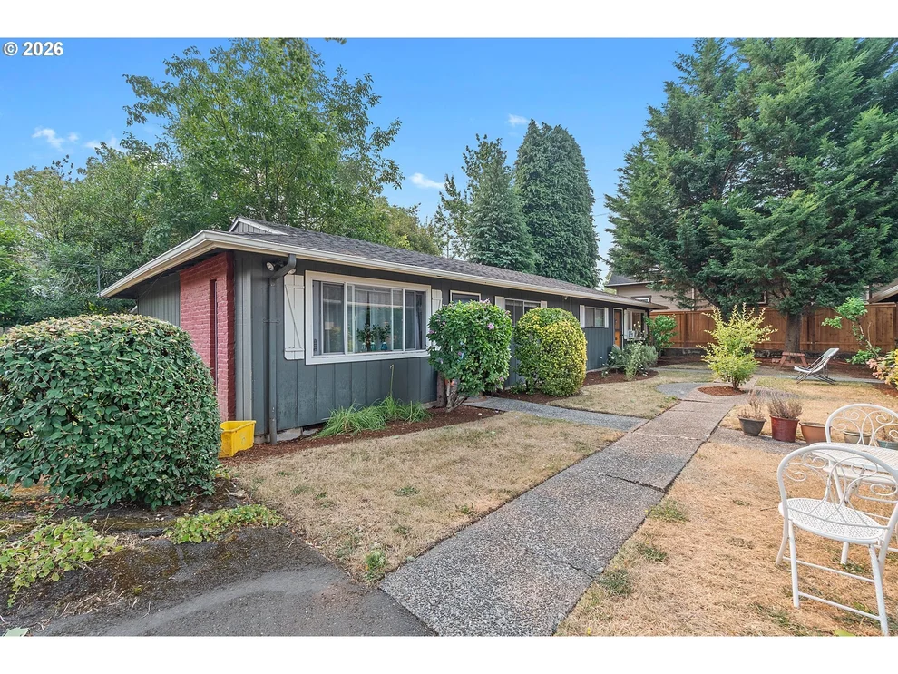 Unit for sale at 816 SE NEHALEM ST, Portland, OR 97202