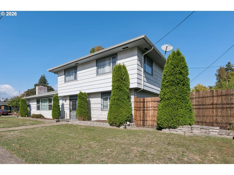 Unit for sale at 389 MAXWELL RD, Eugene, OR 97404