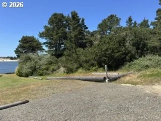 Unit for sale at Rhododendron DR, Florence, OR 97439