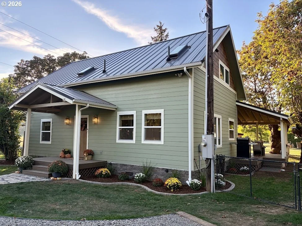 Unit for sale at 14963 S UNION MILLS RD, Mulino, OR 97042