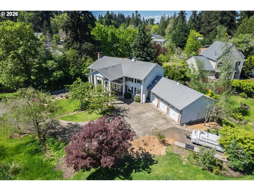 Unit for sale at 6031 SE ALDERCREST RD, Milwaukie, OR 97267