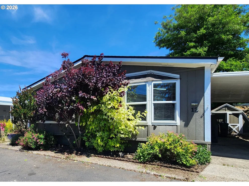 Unit for sale at 2804 SE COURTNEY AVE, Milwaukie, OR 97222