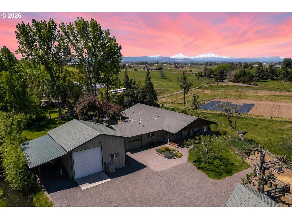 Unit for sale at 1350 NE YUCCA AVE, Redmond, OR 97756