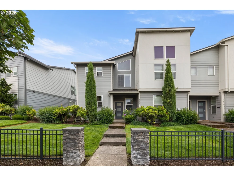 Unit for sale at 8032 SE BUTTERNUT CREEK PKWY, Hillsboro, OR 97123