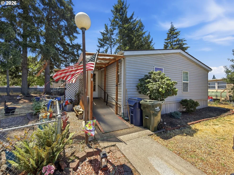 Unit for sale at 2145 31ST ST, Springfield, OR 97477