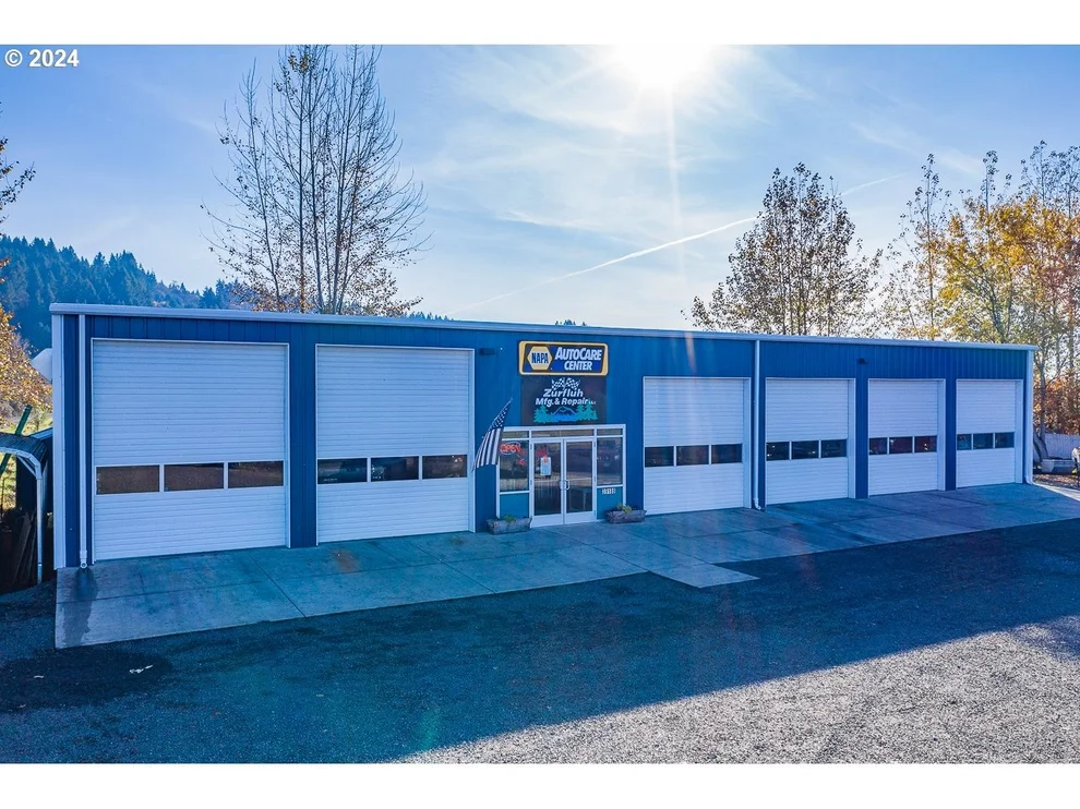 Unit for sale at 39188 HIGHWAY 226, Scio, OR 97374