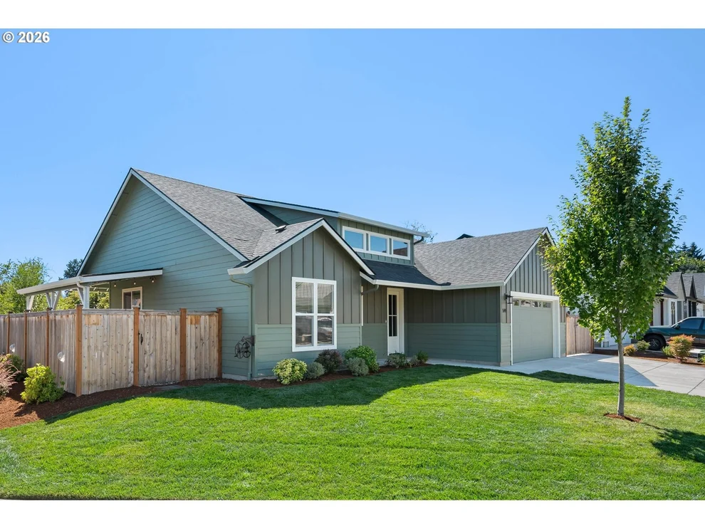 Unit for sale at 544 BUSTER LN, Eugene, OR 97404