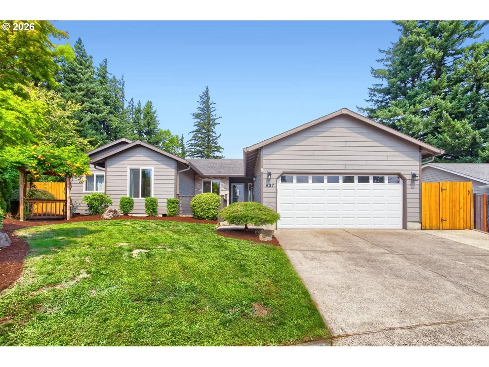Unit for sale at 437 SW CHAPMAN AVE, Troutdale, OR 97060