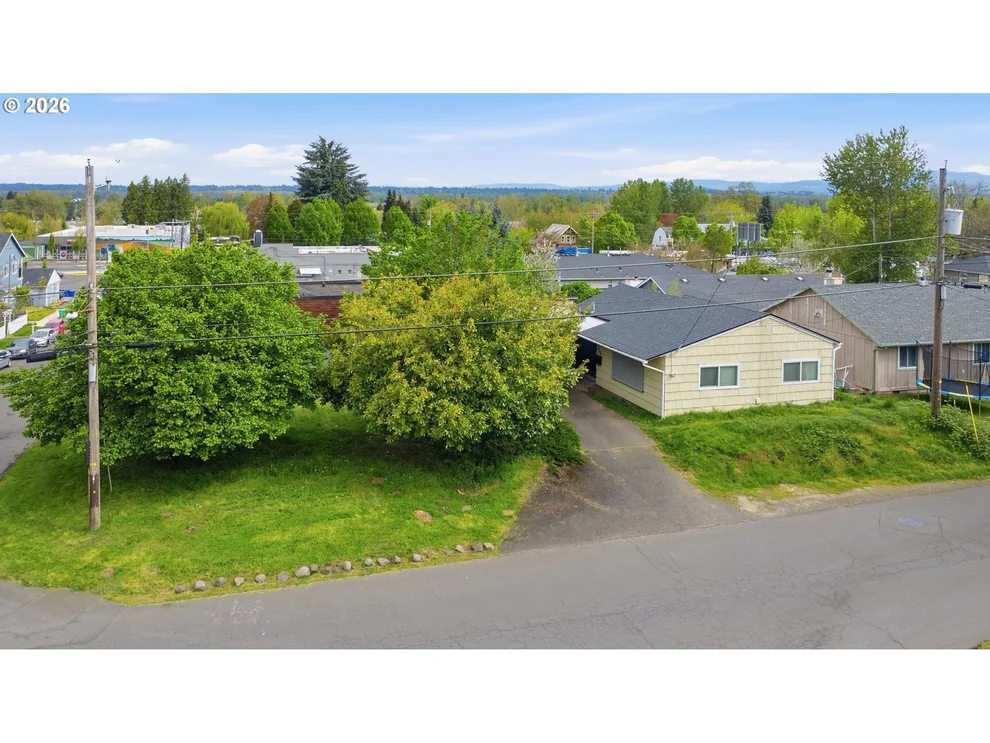 Unit for sale at 4704 NE 108TH AVE, Portland, OR 97220