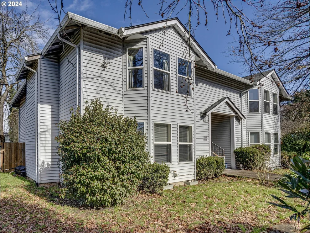 Unit for sale at 8913 SE RHONE ST, Portland, OR 97266