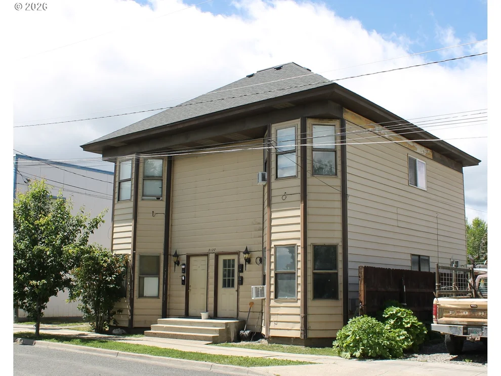 Unit for sale at 2127 7TH ST, BakerCity, OR 97814