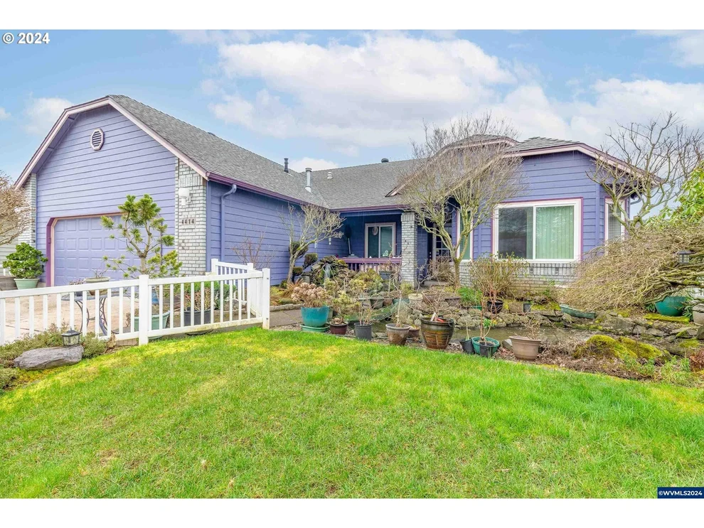 Unit for sale at 4414 INDIAN EARTH AVE, Salem, OR 97305