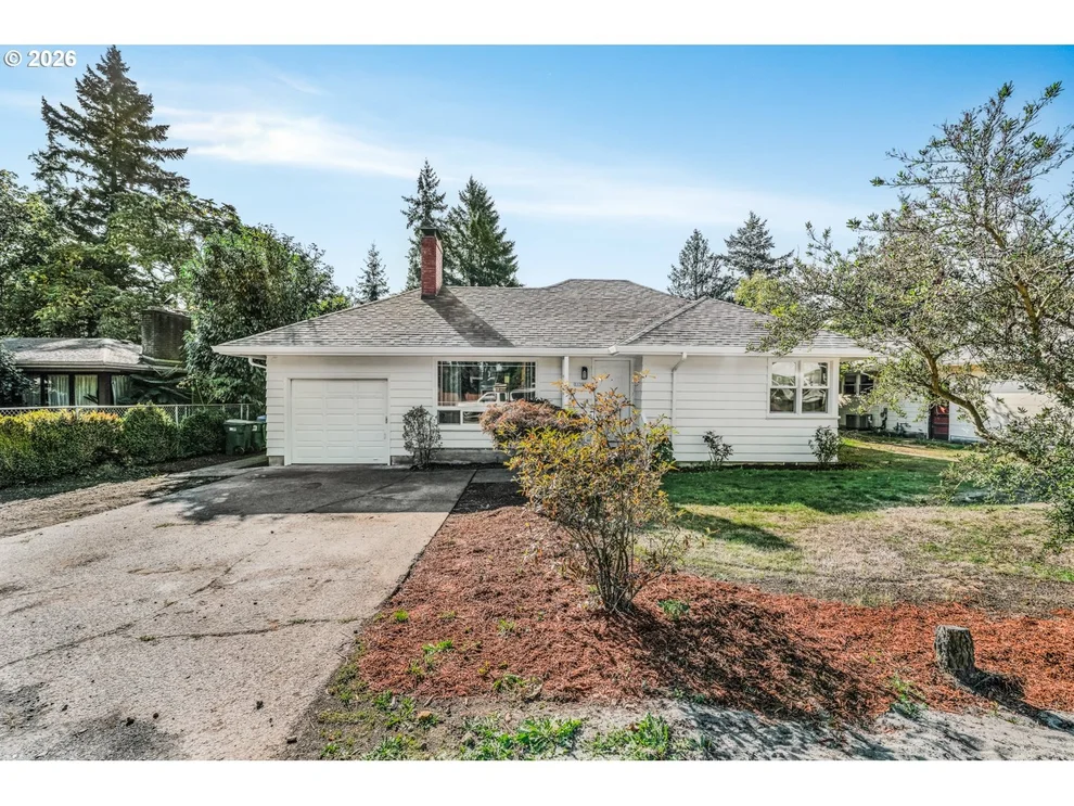 Unit for sale at 11580 SE POWELL BLVD, Portland, OR 97266