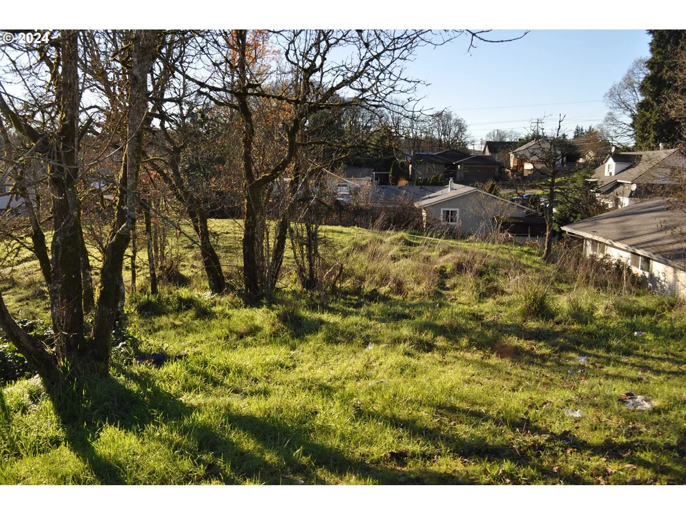 Unit for sale at S 13th ST, StHelens, OR 97051