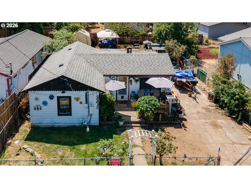 Unit for sale at 844 NE JOHNSON ST, MyrtleCreek, OR 97457