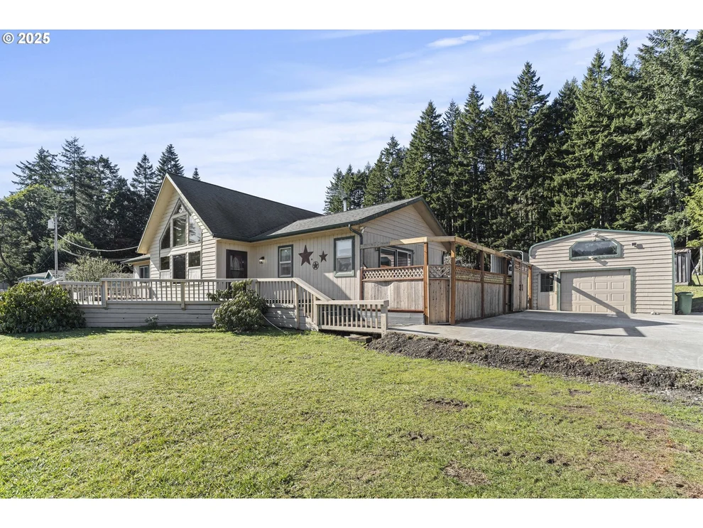 Unit for sale at 889 H AVE, Powers, OR 97466