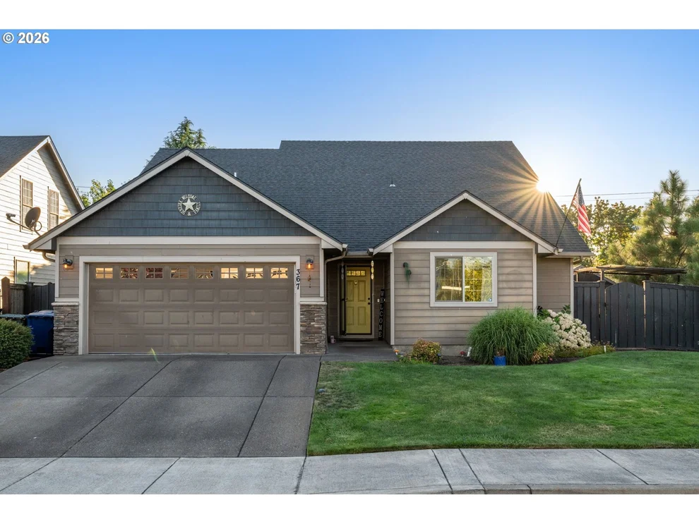 Unit for sale at 367 YELLOWWOOD ST, JunctionCity, OR 97448