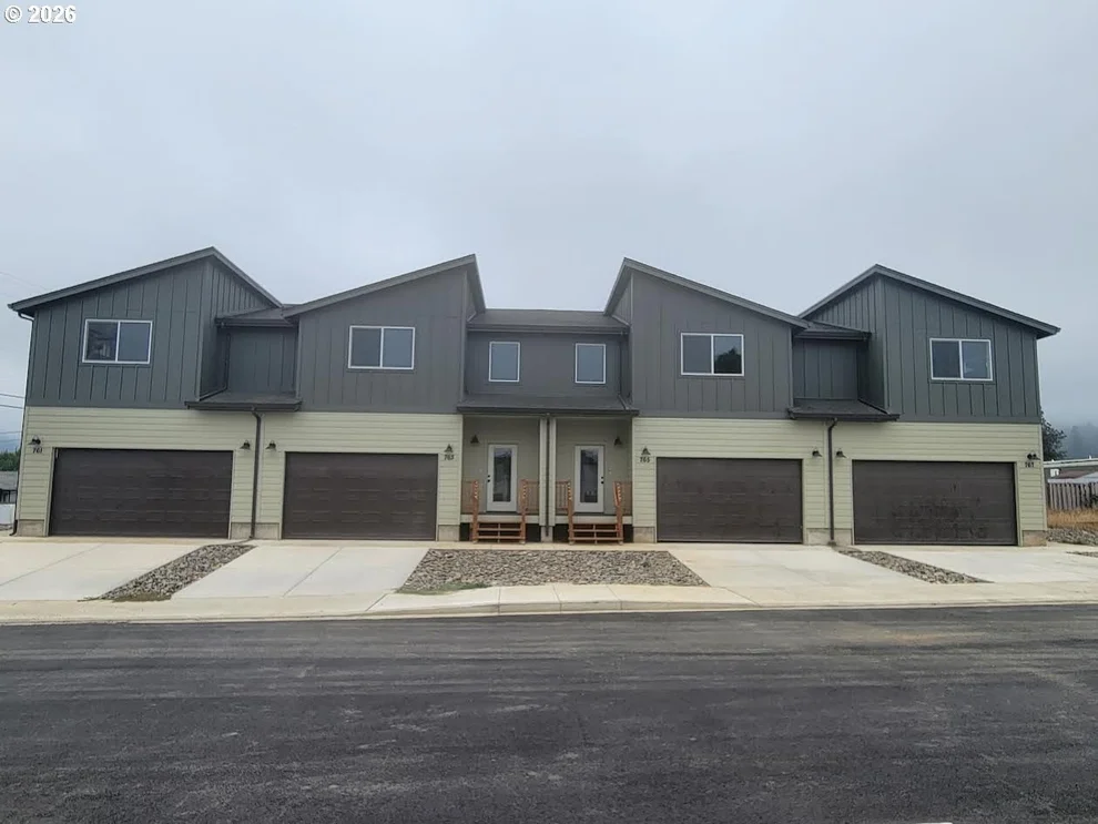 Unit for sale at 152 ALLISON AVE, Sutherlin, OR 97479