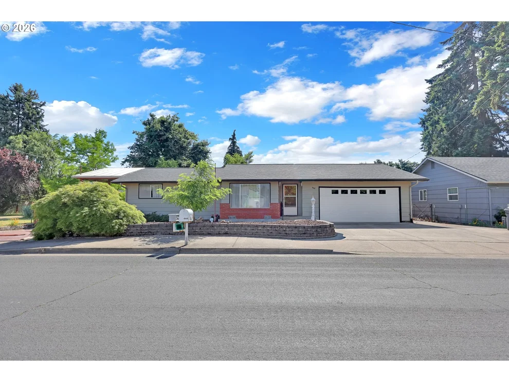 Unit for sale at 444 N 1ST ST, Creswell, OR 97426
