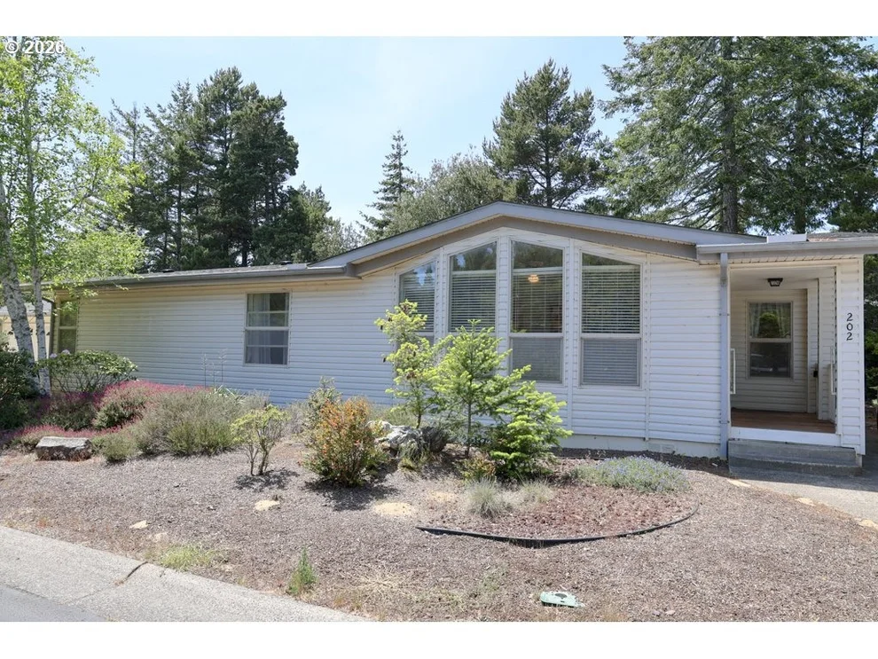 Unit for sale at 202 MUNSEL CREEK LOOP, Florence, OR 97439