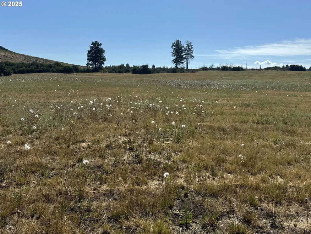 Unit for sale at Bennie Lane, Chiloquin, OR 97624