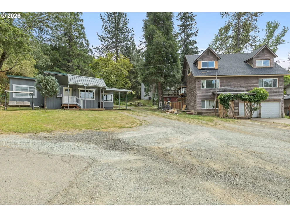 Unit for sale at 591 MILL ST, Canyonville, OR 97417