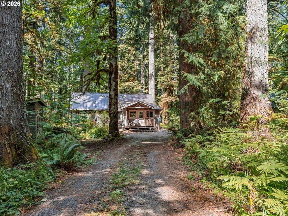 Unit for sale at 76619 E RD 30C, Rhododendron, OR 97049