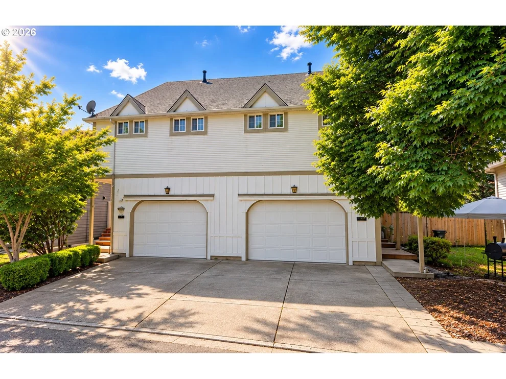 Unit for sale at 3927 SW PINEWOOD WAY, Beaverton, OR 97078