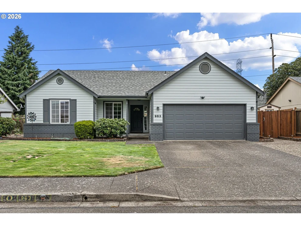 Unit for sale at 963 MARQUET WAY, Eugene, OR 97401