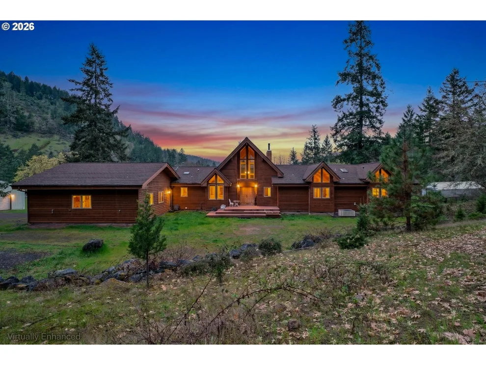 Unit for sale at 6700 UPPER OLALLA RD, Winston, OR 97496