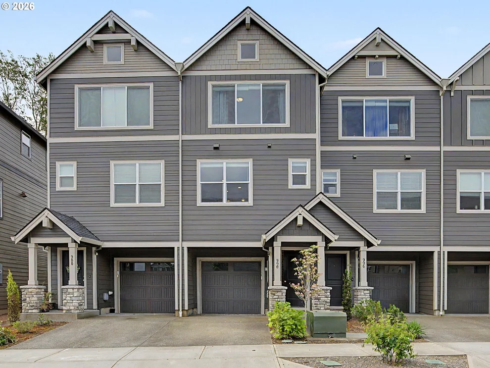 Unit for sale at 988 SW 2ND WAY, Troutdale, OR 97060