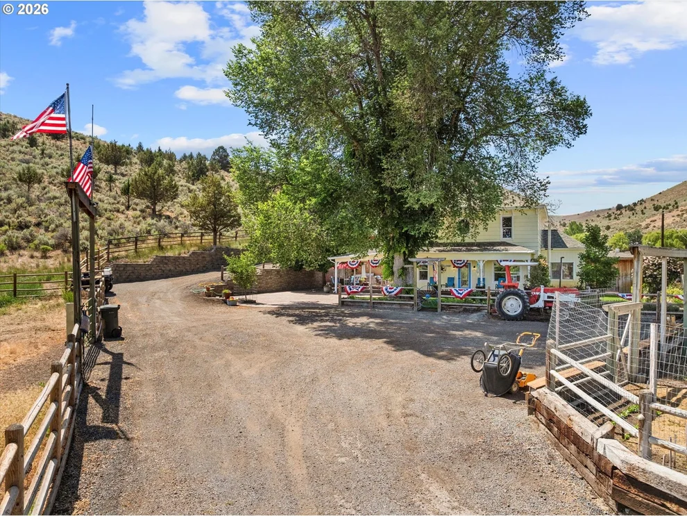 Unit for sale at 24672 SUMPTER STAGE HWY, BakerCity, OR 97814
