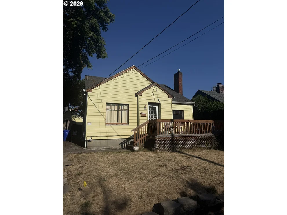 Unit for sale at 526 SE 48TH AVE, Portland, OR 97215