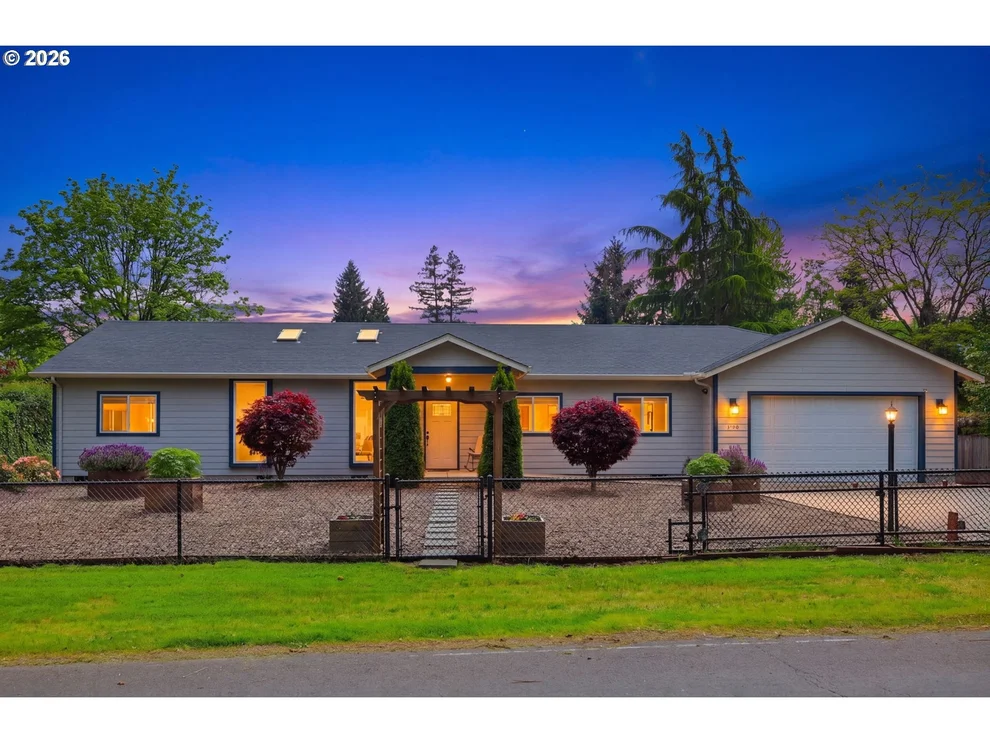 Unit for sale at 106 HANSEN LN, Eugene, OR 97404