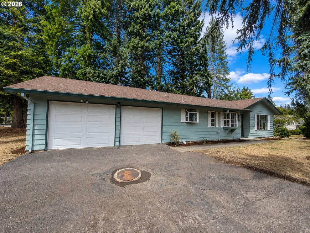 Unit for sale at 1769 SE BROOKWOOD AVE, Hillsboro, OR 97123