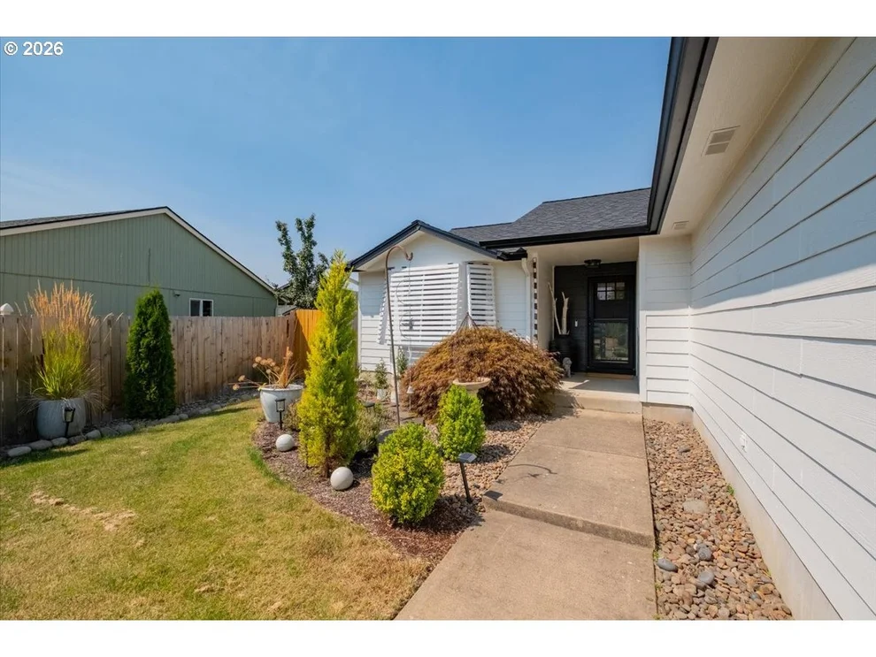 Unit for sale at 3109 28TH AVE SE, Albany, OR 97322