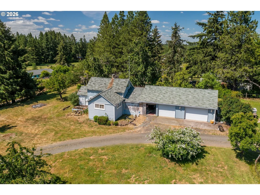 Unit for sale at 87161 CENTRAL RD, Eugene, OR 97401