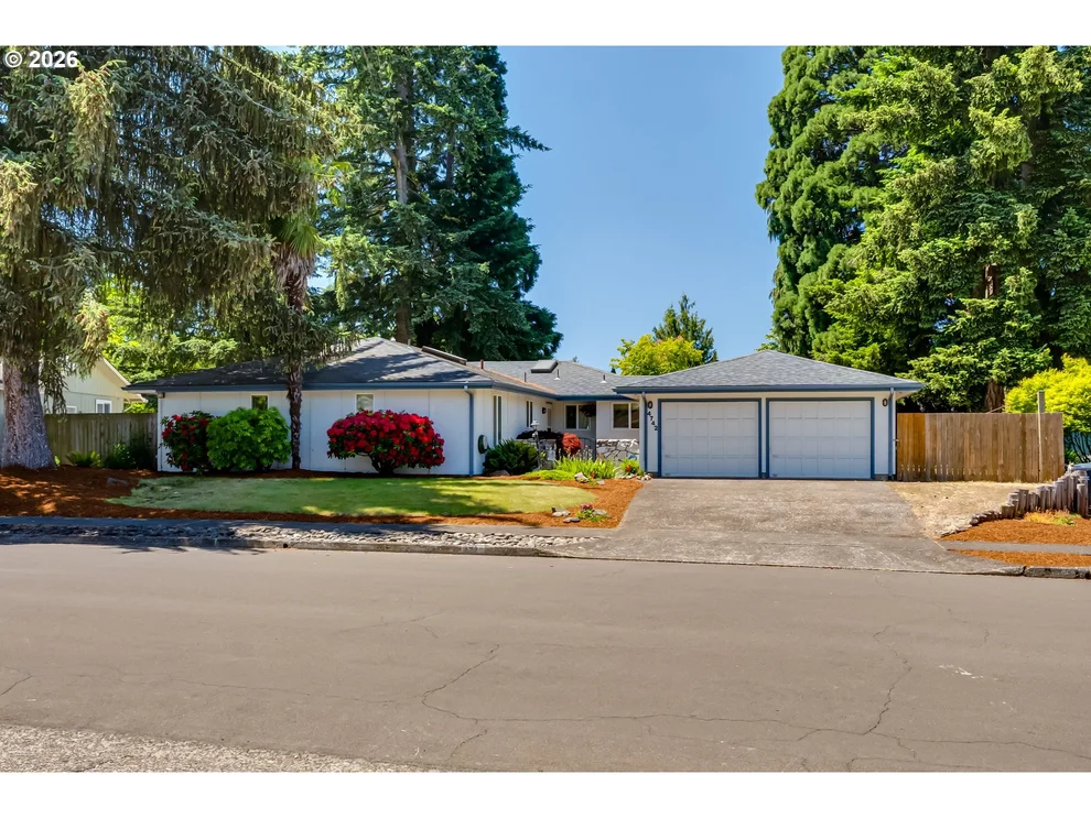 Unit for sale at 4742 THUNDERBIRD ST, Eugene, OR 97404