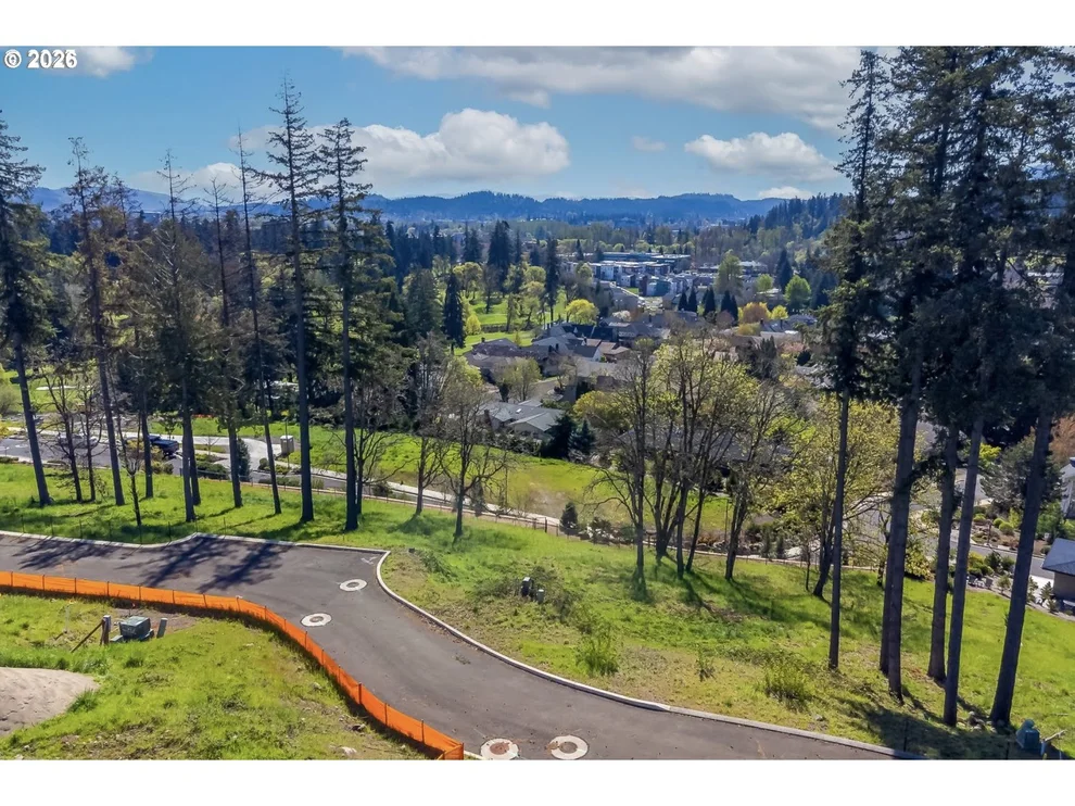 Unit for sale at 1230 EVENING STAR LN, Eugene, OR 97401